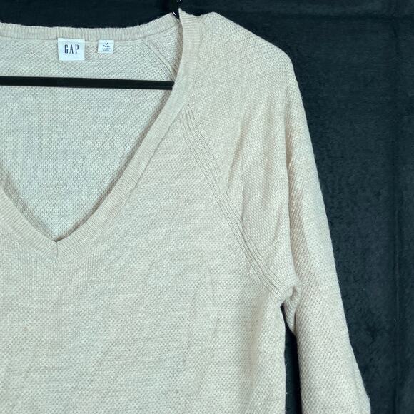 Gap Womens Sweater Cream V Neck Extra Fine Merino Wool Blend Medium Tall - Picture 5 of 12